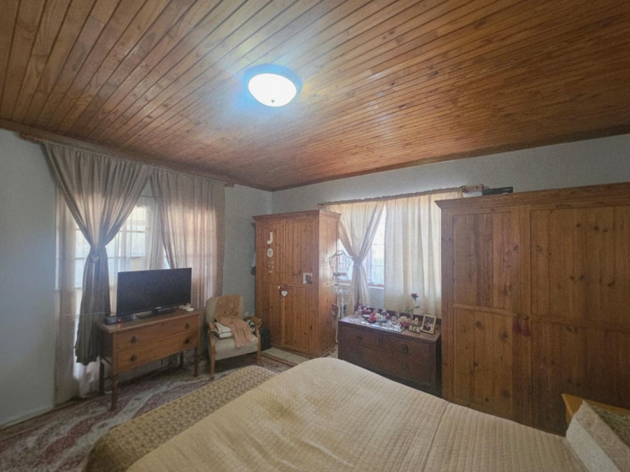 2 Bedroom Property for Sale in Ladybrand Free State